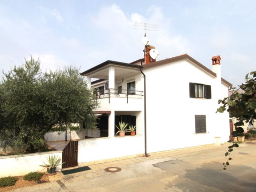 Ferieleilighet - 4 personer -  - Cvjetna - 52475 - Zambratija
