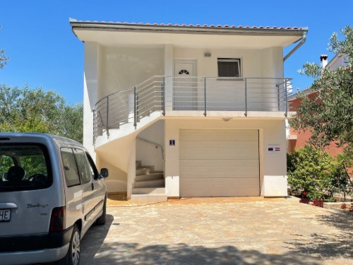 Holiday apartment - 4 persons -  - Glavicine - 23212 - Tkon