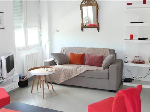 Holiday Home/Apartment - 2 persons -  - 64500 - Saint-Jean-De-Luz