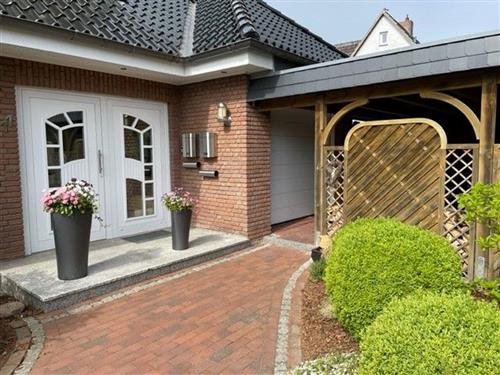 Ferienhaus - 3 Personen -  - Am Hörn - 23683 - Scharbeutz