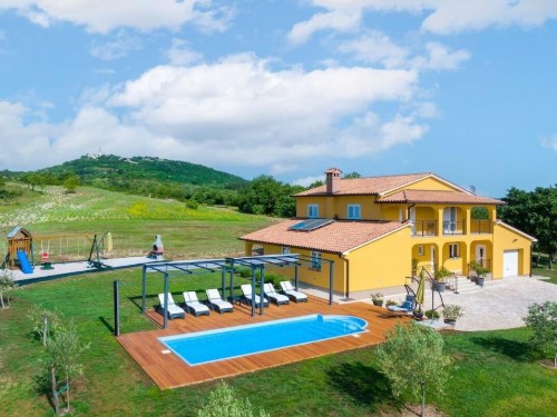 Villa - 8 persons -  - 52333 - Potpican
