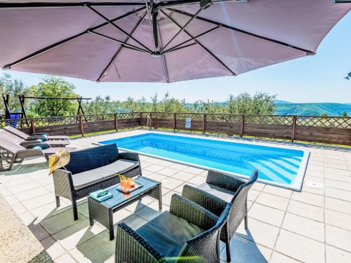 Ferienwohnung - 6 Personen -  - 52341 - Cere
