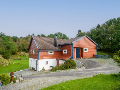 Holiday home - 5 persons -  - 5683 - Reksteren