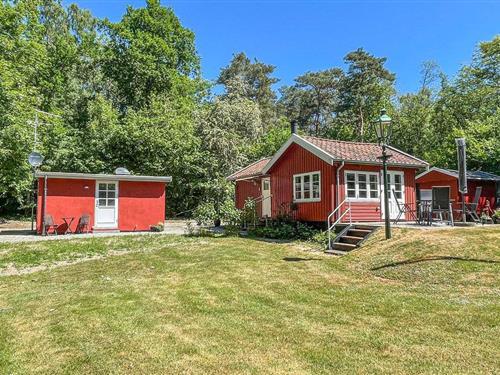 Sommerhus - 4 personer -  - Nyker Strandvej - Nyker - 3700 - Rønne