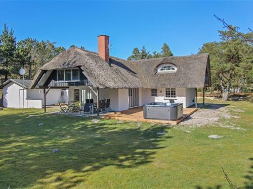 Sommerhus - 9 personer -  - Gulspurvevej - 6853 - Vejers Strand