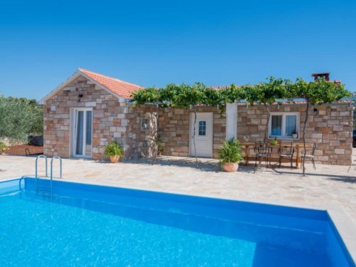 Villa - 6 personer -  - 21400 - Supetar