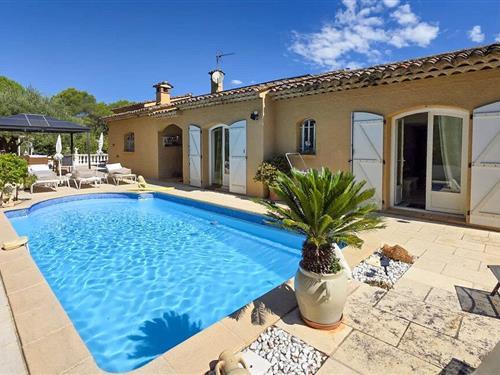 Sommerhus - 8 personer -  - chemin de Parpaillon - 83520 - Roquebrune Sur Argens