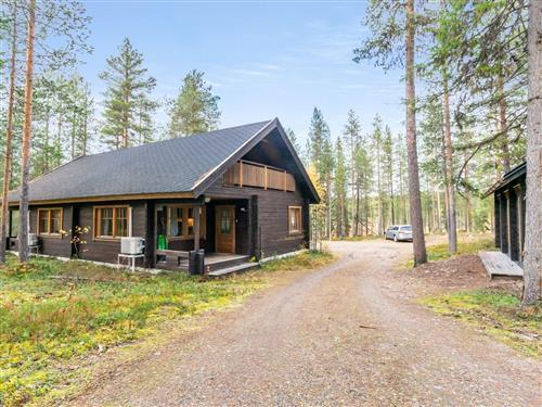 Holiday home - 6 persons -  - Pelkosenniemi - 98530