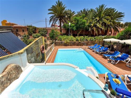 Sommerhus - 12 personer -  - San Bartolomé De Tirajana - 35106