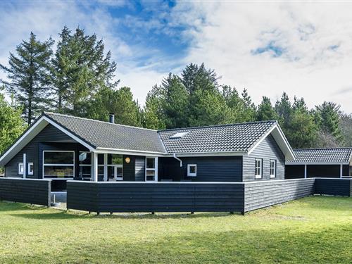 Holiday Home/Apartment - 8 persons -  - Spættevej 3 C - Vejers Sydøst - 6853 - Vejers Strand