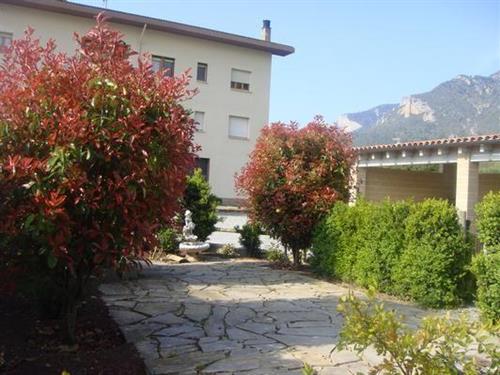 Holiday Home/Apartment - 4 persons -  - Barri del Roser s/n - 25790 - Peramola