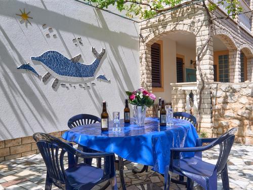 Holiday Home/Apartment - 4 persons -  - Mali Lošinj - 51550 - Mali Lošinj