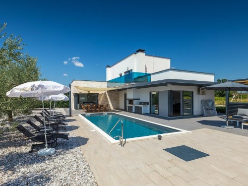 Holiday home - 8 persons -  - Radosi - Visnjan - 52440 - Porec