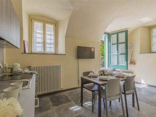 Holiday Home/Apartment - 2 persons -  - 23829 - Varenna