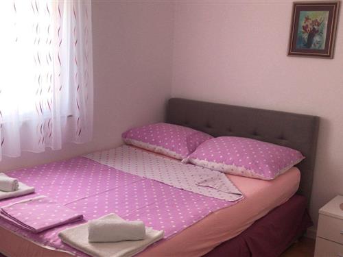 Holiday Home/Apartment - 6 persons -  - Povljana - 23249 - Povljana