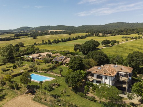Holiday home - 12 persons -  - 01023 - Lago Di Bolsena