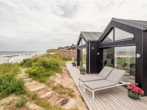 Sommerhus - 4 personer -  - Nødebovejen - Nødebohuse - 3390 - Hundested