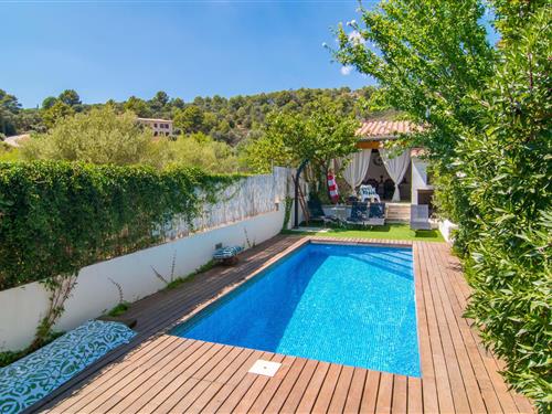 Holiday home - 6 persons -  - Carrer Crist Rei - Gema, Selva - 07313 - Selva