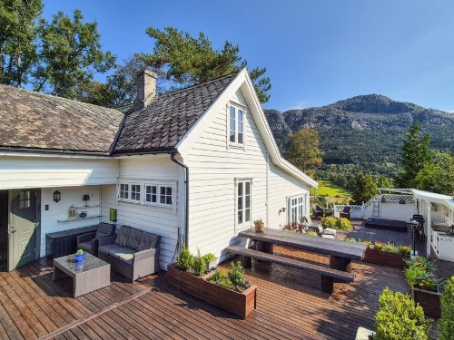 Holiday home - 9 persons -  - Vikevegen - 5568 - Vikebygd