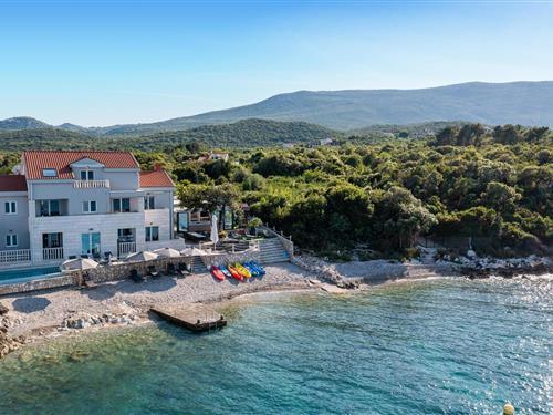 Holiday Home/Apartment - 12 persons -  - Kraj Rat - Peljesac-Sreser - 20246 - Sreser