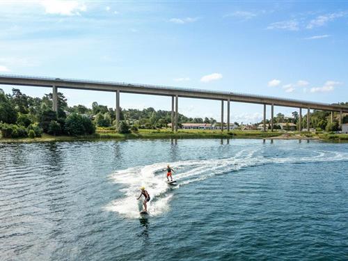 Holiday apartment - 6 persons -  - Almön - Tjörnbro Arena - 471 61 - Myggenäs