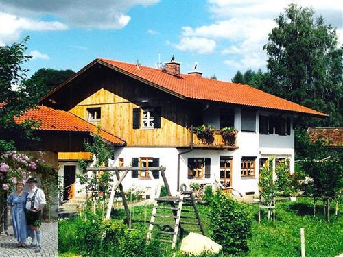 Holiday Home/Apartment - 2 persons -  - Trahtweg - 82435 - Bad Bayersoien