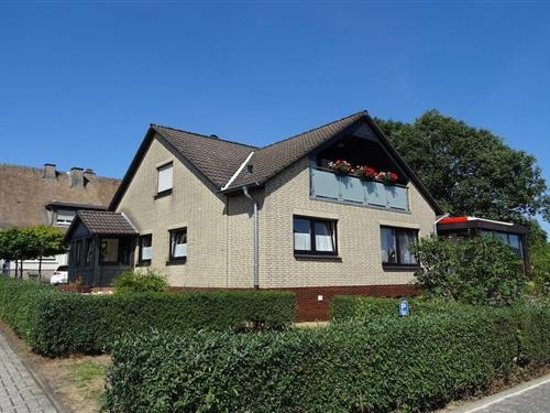 Holiday Home/Apartment - 4 persons -  - 59872 - Meschede