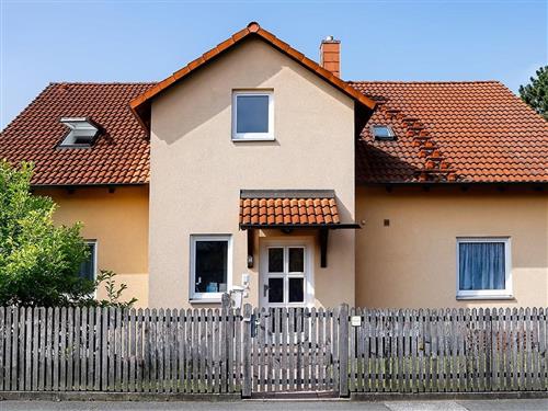 Ferienwohnung - 3 Personen -  - Eichhornstraße - 90766 - Fürth