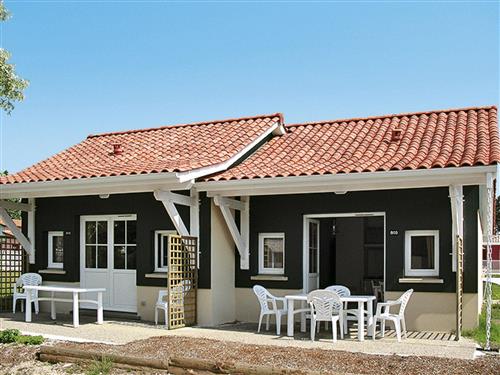 Holiday Home/Apartment - 4 persons -  - Andernos - 33740