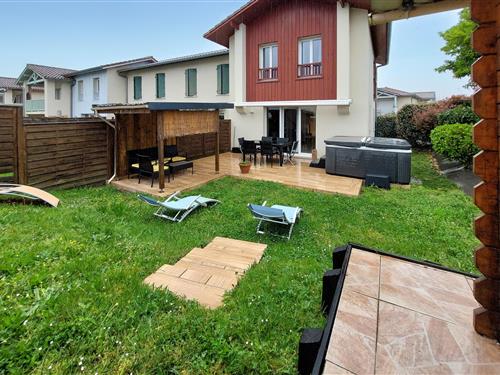 Feriehus / leilighet - 8 personer -  - Résidence la Cantère, Villa - 40150 - Angresse