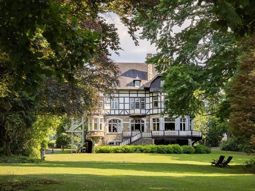 Villa - 27 personer -  - 4900 - Spa