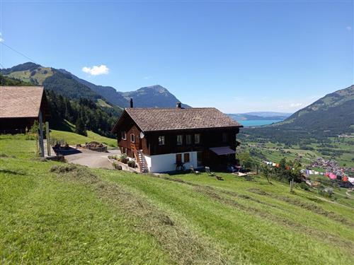 Holiday Home/Apartment - 5 persons -  - Bergstrasse - 6424 - Lauerz