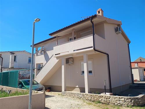 Ferielejlighed - 4 personer -  - Put sv.Jurja - 23232 - Nin