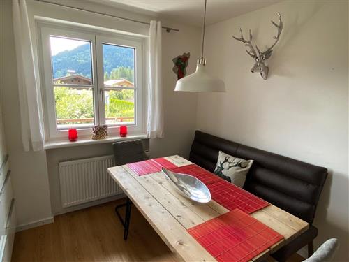 Ferienhaus - 4 Personen -  - Lenzing - 5760 - Saalfelden Am Steinernen