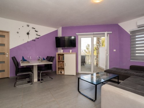 Holiday apartment - 6 persons -  - 23420 - Benkovac