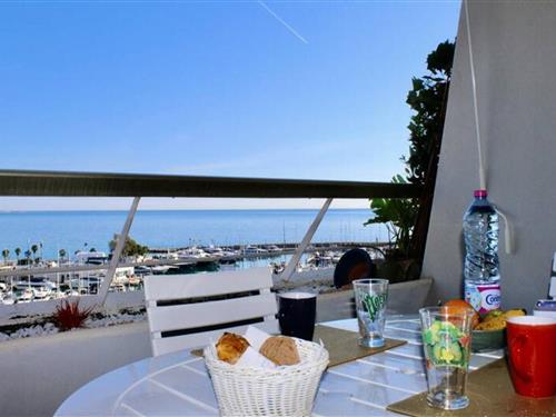 Ferienhaus - 4 Personen -  - 06270 - Villeneuve Loubet