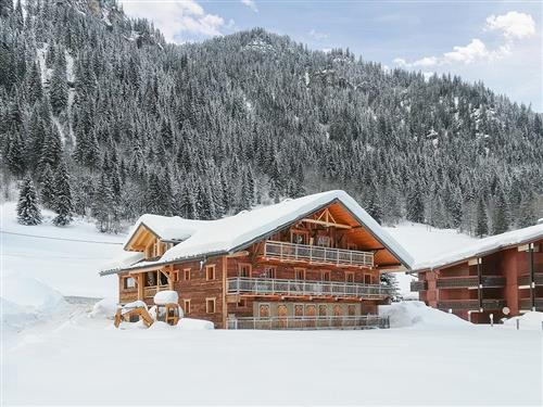 Semesterhus/Semesterlägenhet - 15 personer -  - Route de Pré la Joux - 74390 - Châtel