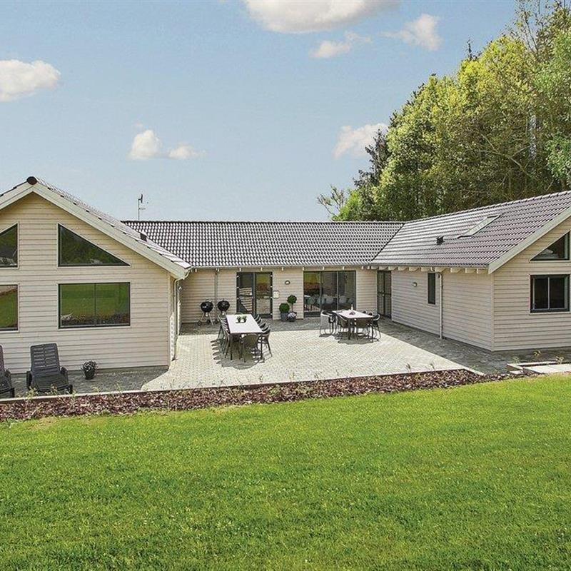 Sommerhus - 24 personer -  - Skovsøen - Fjellerup - 8585 - Glesborg