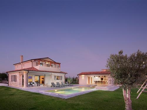 Feriehus - 8 personer -  - Matelici bb - Pula-Marcana - 52206 - Marcana