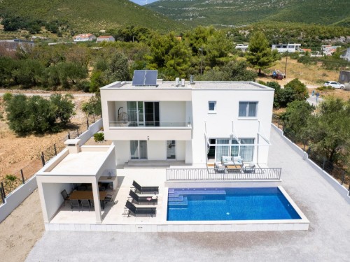 Villa - 8 personer -  - 21216 - Splitsko-Dalmatinska Župa