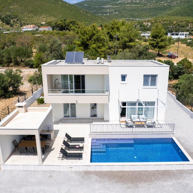 Villa - 8 personer -  - 21216 - Splitsko-Dalmatinska Župani