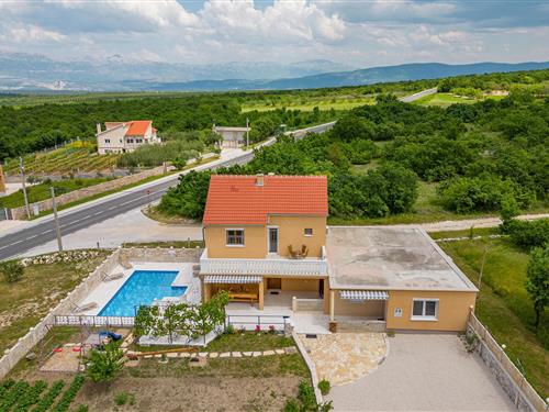 Holiday Home/Apartment - 10 persons -  - Biljane Gornje - Zadar - Biljane Gornje - 23420 - Benkovac