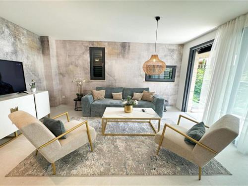 Ferienwohnung - 4 Personen -  - 23000 - Kozino