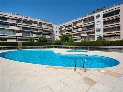 Holiday apartment - 6 persons -  - Saint Laurent Du Var - 06700