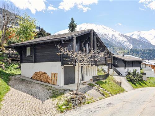 Holiday Home/Apartment - 6 persons -  - Hejistr. - 3984 - Fiesch