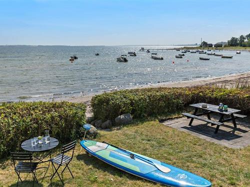 Sommerhus - 4 personer -  - Strandvejen - Følle Strand - 8410 - Rønde