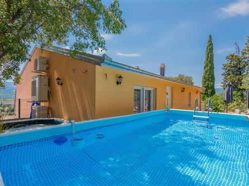 Feriehus - 12 personer -  - Ul. Josipa Jovica - Makarska-Prolozac - 21264 - Prolozac