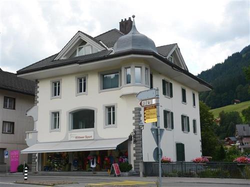 Holiday Home/Apartment - 8 persons -  - Zweisimmen - 3770