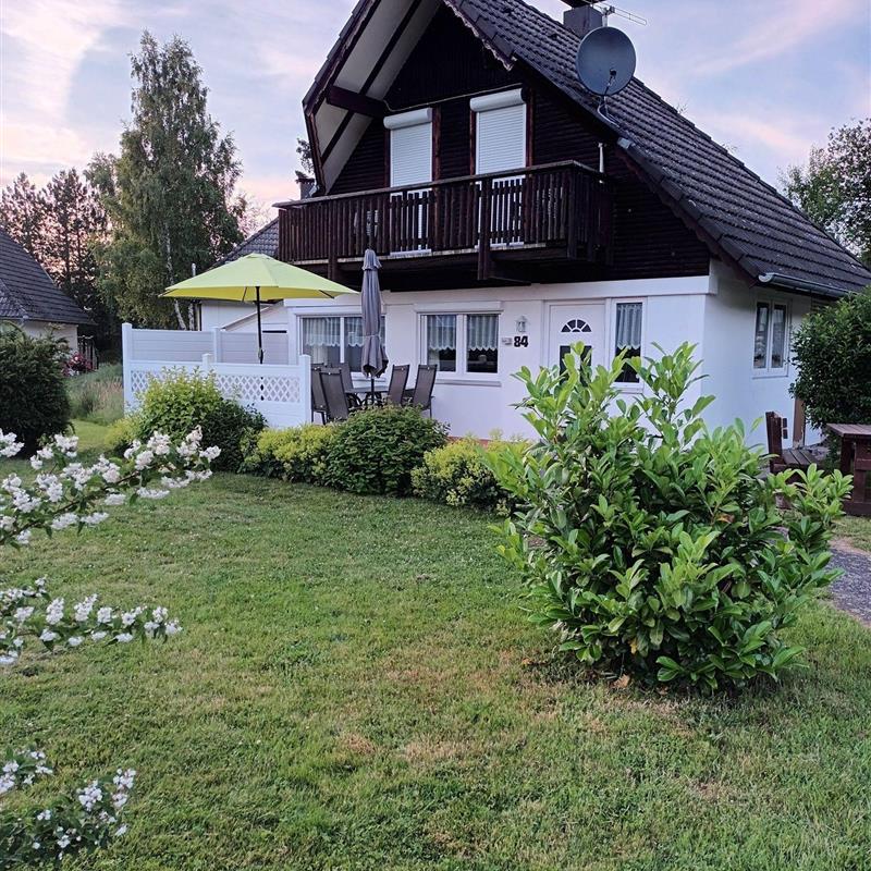 Sommerhus - 5 personer -  - Weidenhain - 34621 - Frielendorf