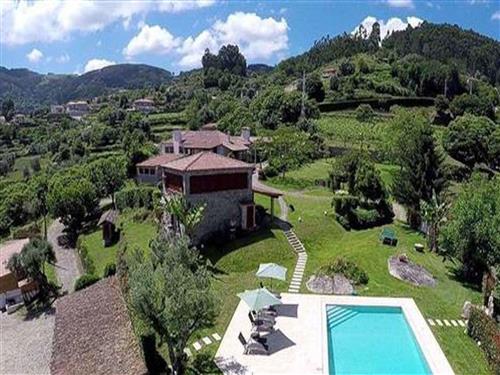 Feriehus - 6 personer -  - Calheiros - 4990-650